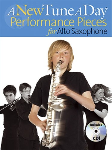 A New Tune A Day - Performance Pieces for Alto Saxophone - nuty na saksofon altowy (+ CD) I sklep.giszowiec.org